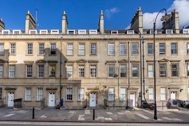 Flat for sale in Paragon, Bath
