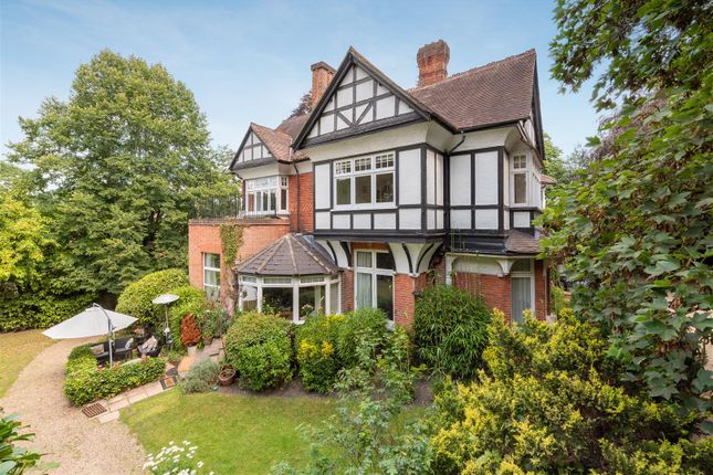 Thumbnail Flat to rent in Hermitage Drive, Ascot