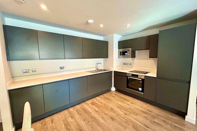 2, Dyer Street, Salford photo 5