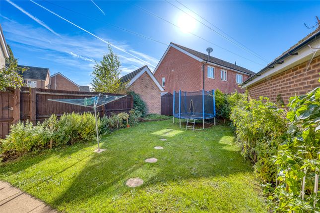 1, Reed Drive, Staffordshire photo 3