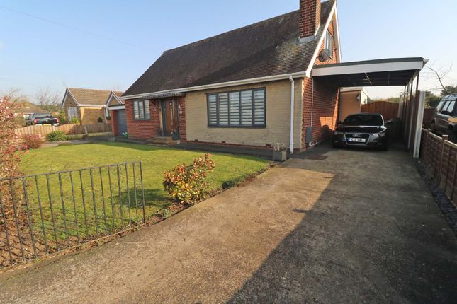 Thumbnail Bungalow for sale in Park Close, Westwoodside, Doncaster