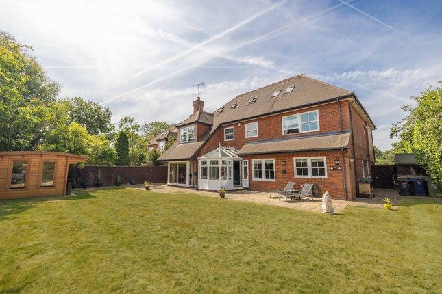 Hurley Lodge, Bench Manor Crescent, Chalfont St Peter photo 4