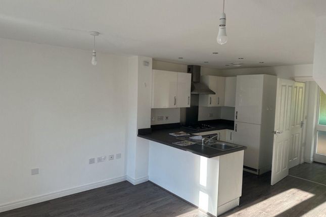 20, Sycamore Road, Manchester photo 2