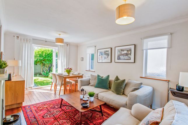 40 Denton Avenue, Leeds photo 2