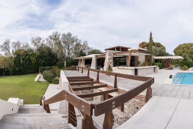 Villa for sale in Agios Dimitrios, 172 36, Greece