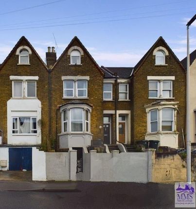 Thumbnail Terraced house for sale in Gravesend Road, Strood, Rochester
