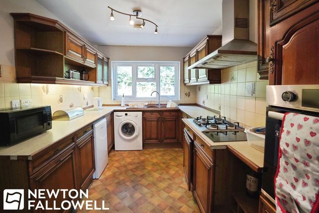 56 Tiln Lane, Retford photo 4