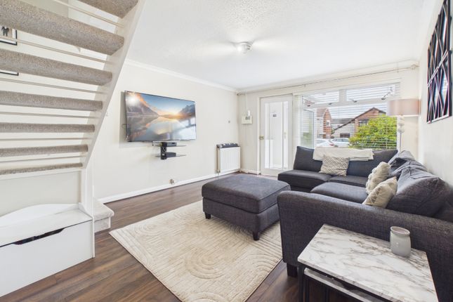 57, Buchanan Avenue, Bishopton photo 4