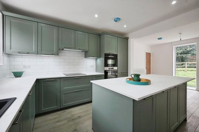 1, Nursery Close, Dover photo 4
