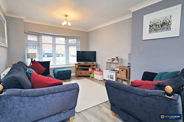 36, Berwyn Way, Nuneaton photo 2