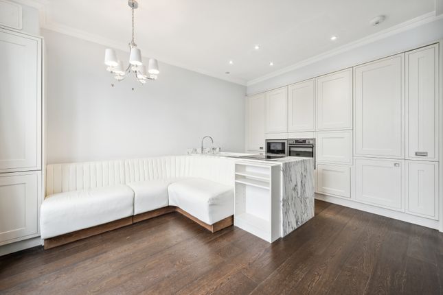 Terraced house for sale in Montgomery Road, Turnham Green