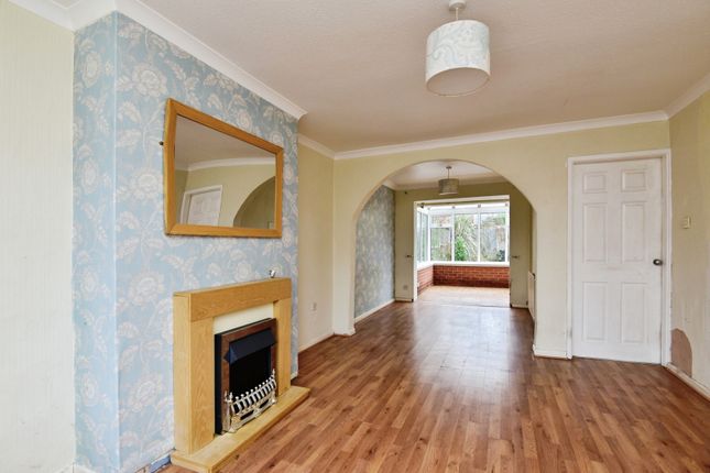 56, Heath Avenue, Stoke-on-Trent photo 2