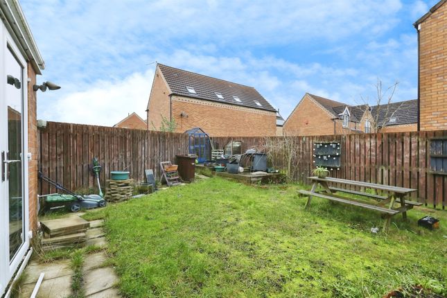 12, Frankham Close, SHEFFIELD photo 3