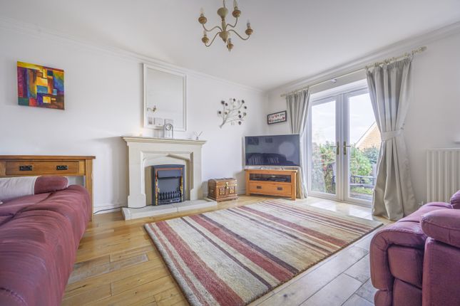 32a, Hunt Street, Swindon photo 4