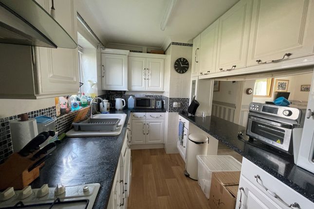 13 Shaftsbury Court, Lord Warden Avenue, Deal photo 4