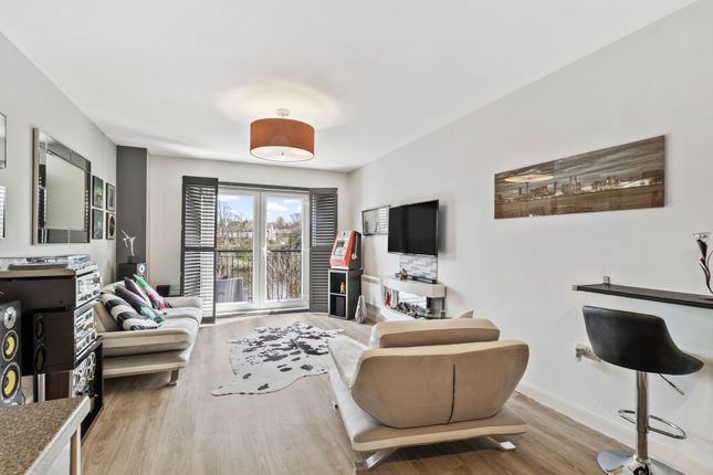 15 Lulworth Place, Warrington photo 2
