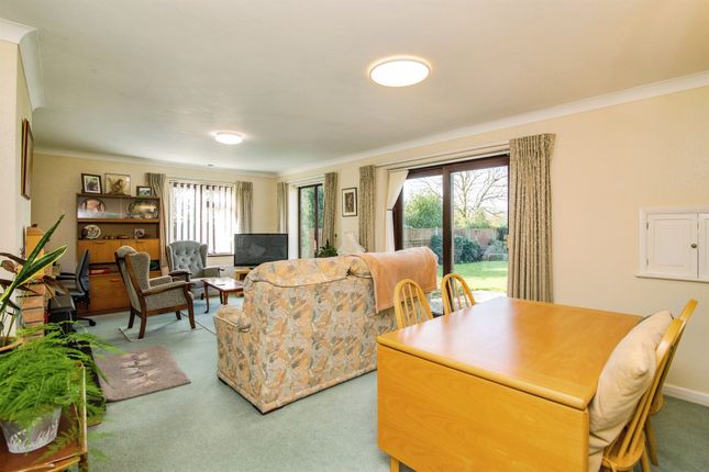 Applewood, Church Road, Bungay photo 5