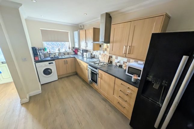 1, Smithards Lane, Cowes photo 2