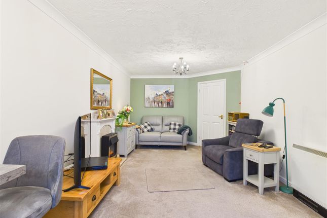 14 Hudson Court, Barrow Lane, Hessle photo 3