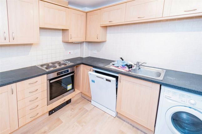 Flat 38 Rosida Gardens, 23, Hill Lane, Hampshire photo 4