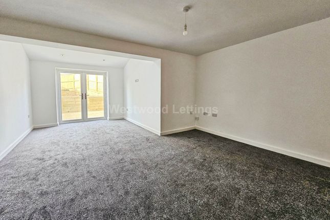 53, Wallbridge Drive, Leek photo 5