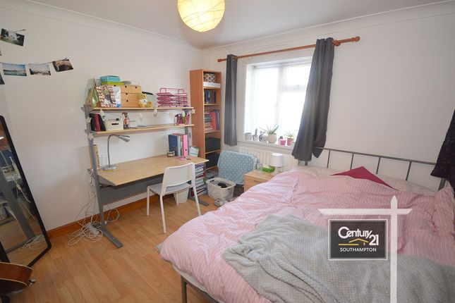 Mayfield Road, SOUTHAMPTON photo 5