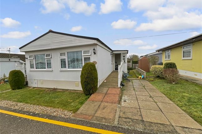 Lower Dunton Road Dunton, Brentwood photo 4