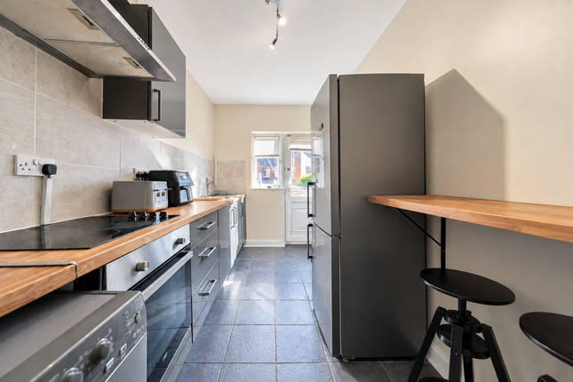 168 Milligan Road, Leicester photo 4