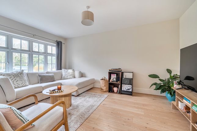 24, Kevill Road, Redruth photo 2