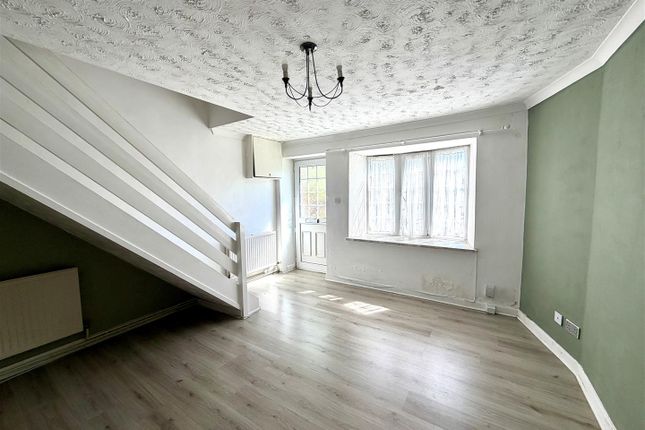 2, Strawberry Place, Swansea photo 3