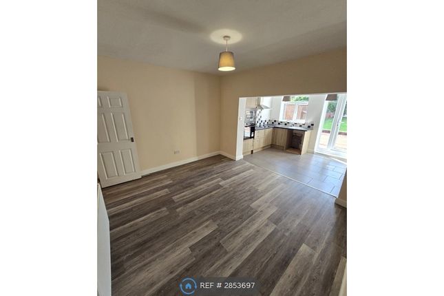 Orchard St, Stafford photo 2
