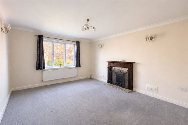 59, Elmtree Road, Sleaford photo 4