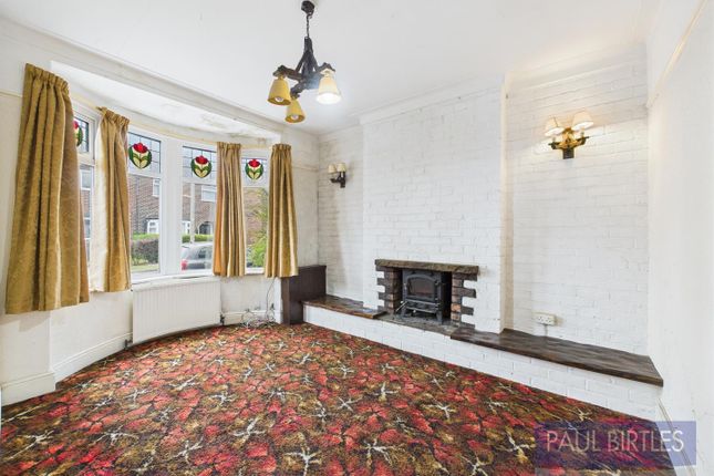 53, The Crescent, Trafford photo 3