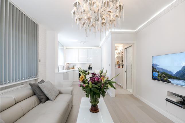 Thumbnail Flat for sale in Gate Hill Court, 166 Notting Hill Gate