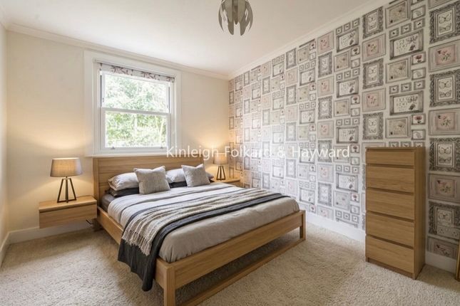 22, Dorville Crescent, London photo 4