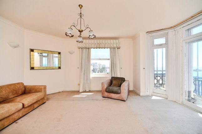 Flat 19, Royal Crescent Mansions, 100, Marine Parade, Brighton photo 3