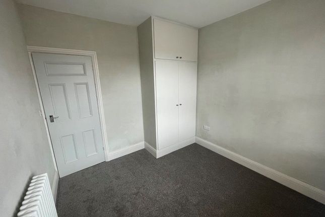 Flat to rent in Allandale Road, Leicester