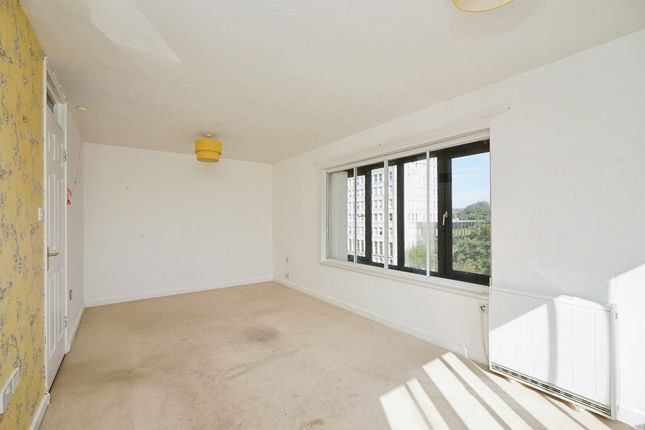 41, Court Place, Folkestone photo 4