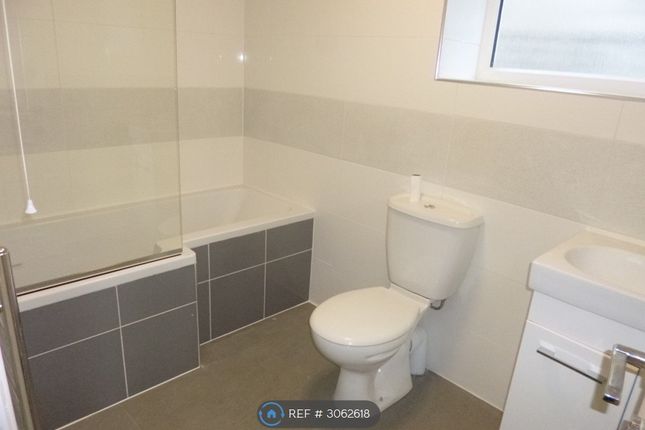 D, Parkfield Road New Cross, London photo 5