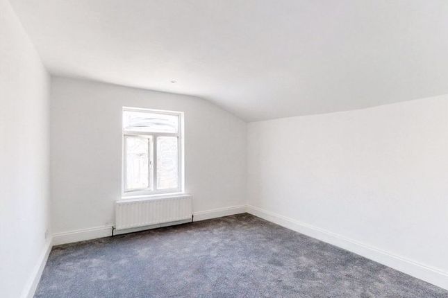 Flat for sale in Muschamp Road, London