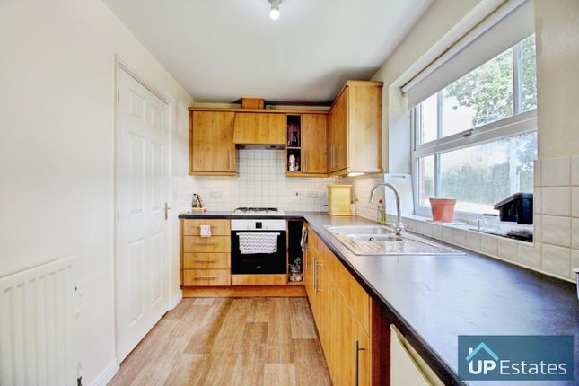 Flat 8 Pipers Court, Beanfield Avenue, Coventry photo 3