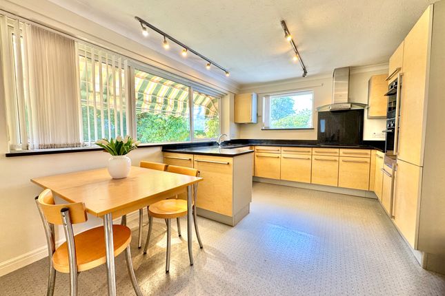 5 Cluny Crescent, Swanage photo 4