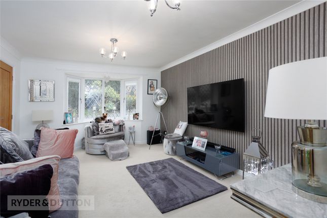 32, Old Kiln Lane, Saddleworth photo 3