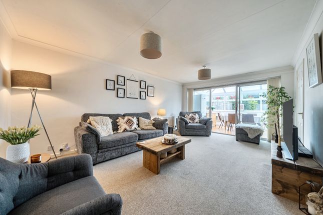 5, Gilder Road, Cheltenham photo 3