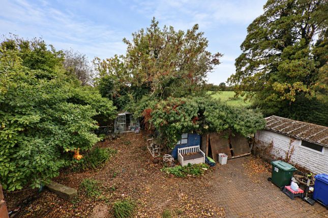 Marquis Gardens, Doncaster photo 3