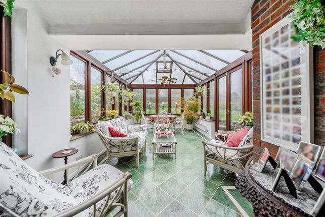 6, Beaconfields, Sevenoaks photo 5