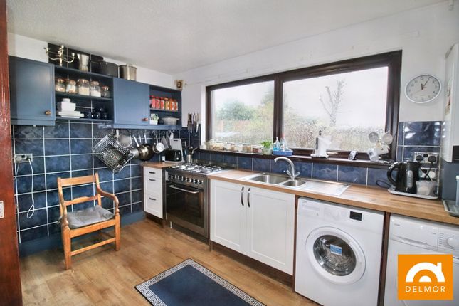 End terrace house for sale in The Cross, Kennoway, Leven