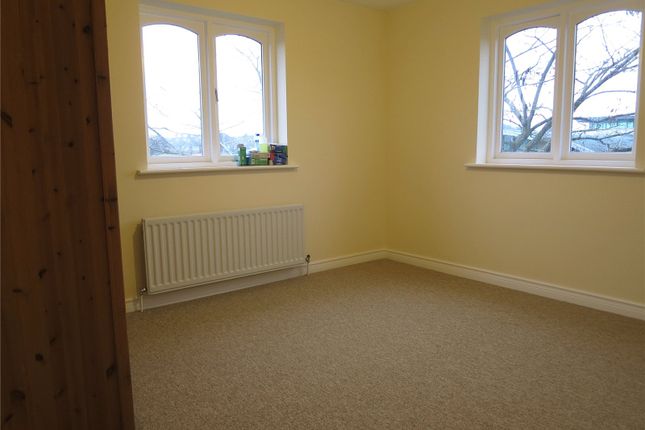 Flat to rent in Frenches Court, Frenches Road, Redhill, Surrey