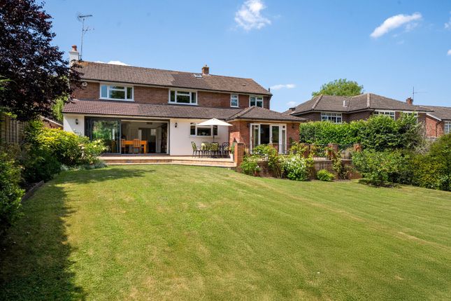 Brambledown,, Hooke Road, East Horsley photo 3