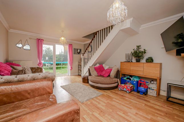 10, Exe Close, Didcot photo 3